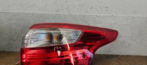 Ford Focus Rear/tail lights BM51-13404-HG 21072014