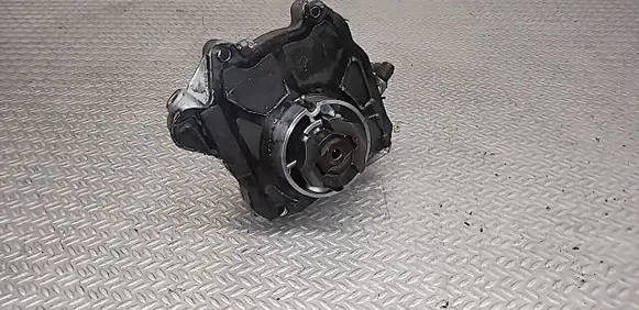 Opel Insignia A Vacuum pump 55205446