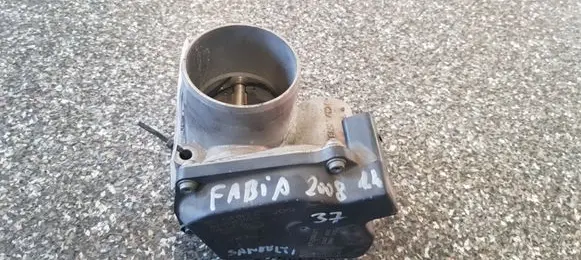 Skoda Fabia Mk2 (5J) Throttle valve 03C133062C