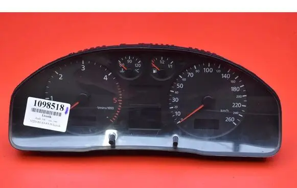Audi A4 S4 B5 8D Speedometer (instrument cluster) 8D0920900H