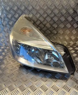 Renault Espace - Grand espace IV Headlight/headlamp 8200394704 89900854 05047
