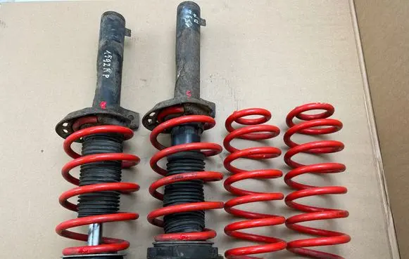 Volkswagen PASSAT B6 Front shock absorber with coil spring 3C0413031AQ