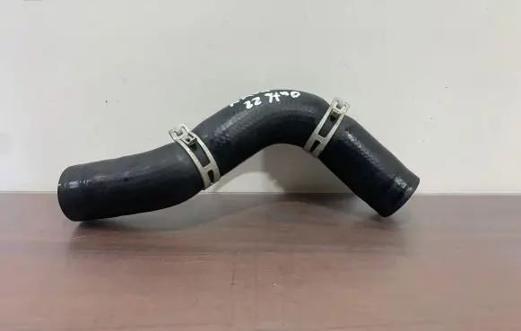 Subaru Outback (BT) Engine coolant pipe/hose