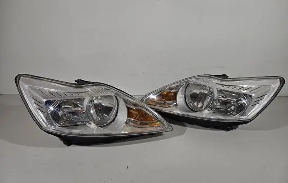 Ford Focus Headlights/headlamps set 189357684645
