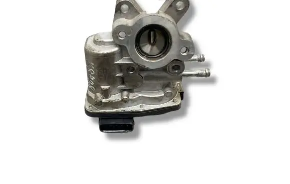 Nissan Navara EGR valve 14710EC00B