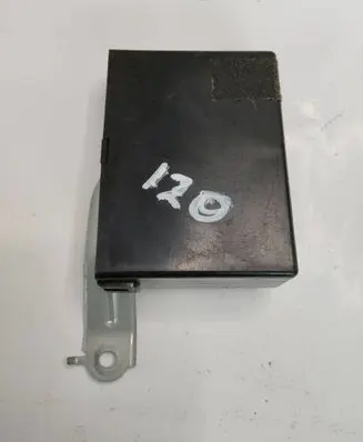 Toyota Land Cruiser (J120) Other control units/modules 8748060040 0772002321