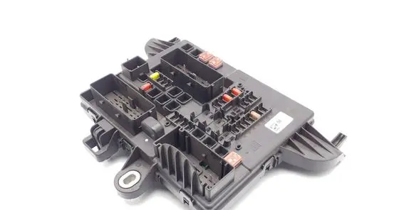 Opel Insignia A Fuse module 544949969 13277321