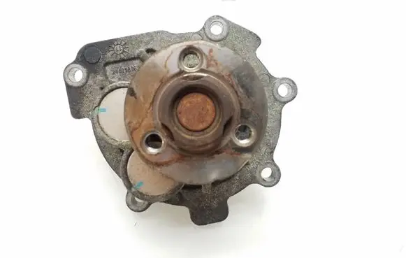 Mitsubishi Pajero Sport I Water pump 24405896