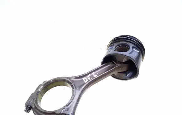 Maserati Levante Piston with connecting rod BRB 15916 1323