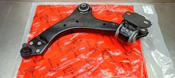 Volvo V60 Front lower control arm/wishbone JTC2545 322938 3112576