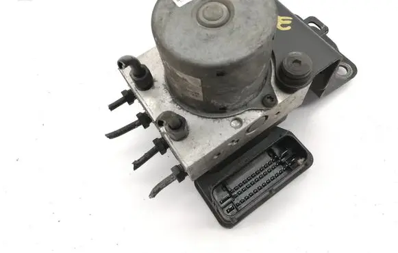 Hyundai i40 ABS Pump 589203Z910