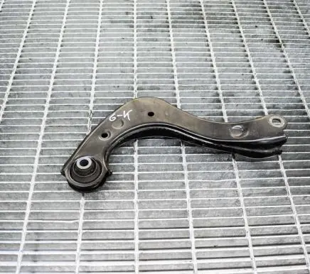 Toyota C-HR I Rear upper control arm/wishbone