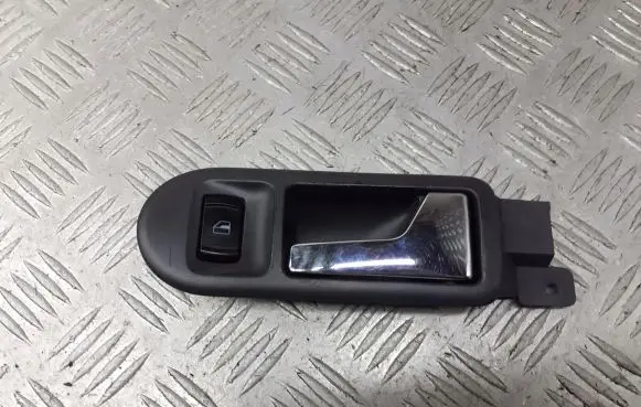 Volkswagen PASSAT B5.5 Rear door interior handle trim 3B1837114