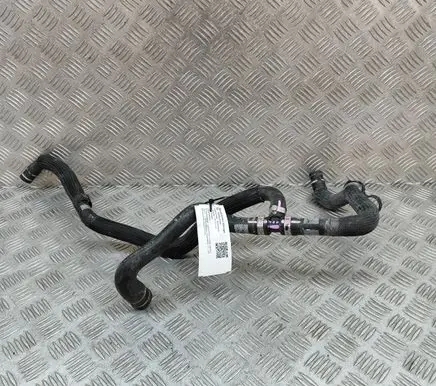 Maserati Ghibli Engine coolant pipe/hose 670004135