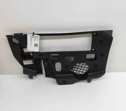 Mercedes-Benz GLE W167 Dashboard lower bottom trim panel A1676804600
