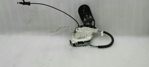 Chrysler 300C Rear door lock P04589914AD