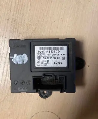 Volvo S80 Door control unit/module 7G9T14B534CD