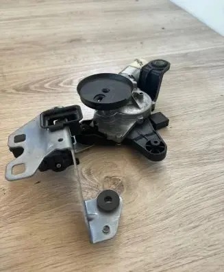 BMW 5 F10 F11 Tailgate window lock/catch/latch 7207046