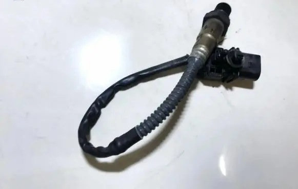 Volvo V70 Lambda probe sensor 0258017107 30751138