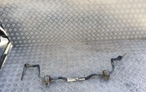 Front anti-roll bar/sway bar