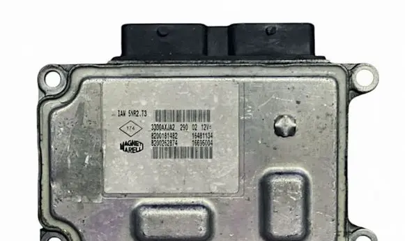 Renault Clio II Engine control unit/module 8200181482