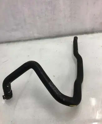 Seat Arona Engine coolant pipe/hose 05g122447q