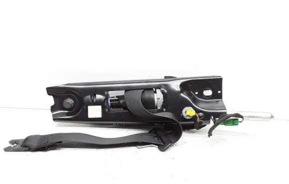 Volvo S80 Front seatbelt 39865044