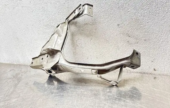 Opel Zafira B Headlight/headlamp mounting bracket 13145254