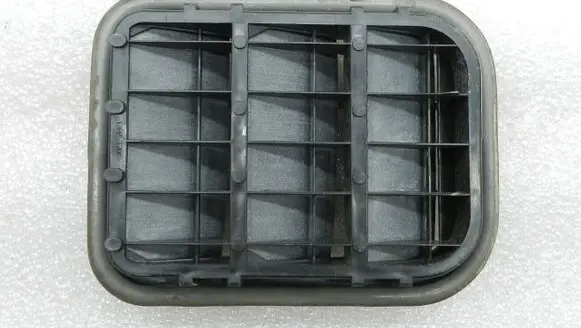 Skoda Fabia Mk2 (5J) Quarter panel pressure vent 1H0819465E 1H0819465