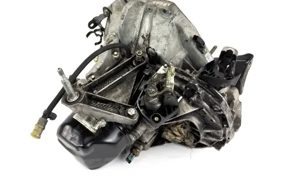 Dacia Logan I Manual 5 speed gearbox 8200459870 8200449303 7701717777