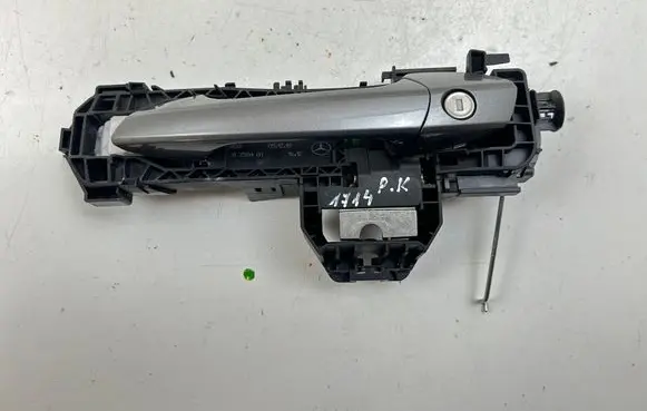 Mercedes-Benz CLA C117 X117 W117 Front door exterior handle A2047601534