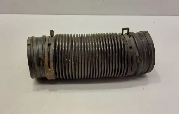 Volkswagen Jetta VI Brake vacuum hose/pipe 