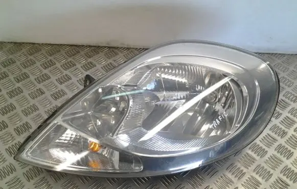 Renault Trafic II (X83) Headlight/headlamp 8200701363