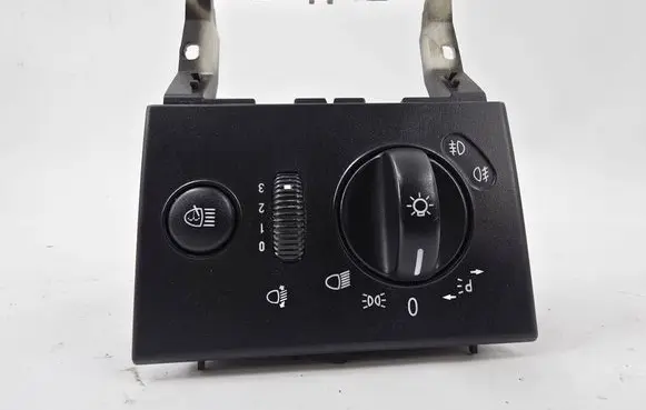 Mercedes-Benz Vito Viano W639 Light switch A6395450604 Q5ZGS003