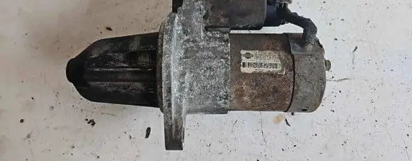Nissan X-Trail T30 Starter motor 233008H500 M000T87081