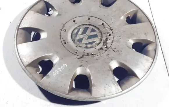 Volkswagen Caddy R15 wheel hub/cap/trim 1t0601147