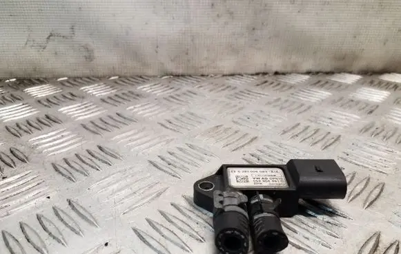 Audi Q5 SQ5 Exhaust gas pressure sensor 0281006083 059906051C