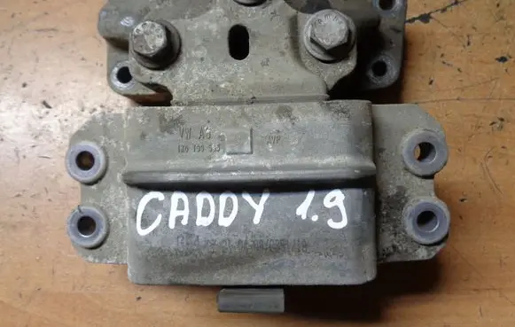 Volkswagen Caddy Gearbox mount IKO199535