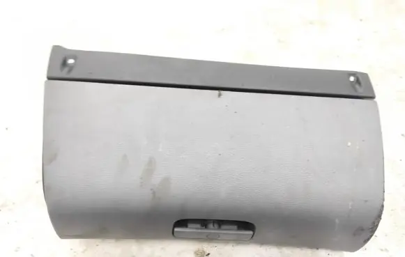 Skoda Octavia Mk1 (1U) Glove box 1u1857103