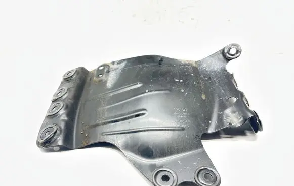 Audi Q7 4M Other under body part 4M0803598G FV103S AA482015