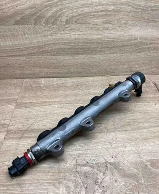 Renault Laguna III Fuel main line pipe 8200842432 8200610770
