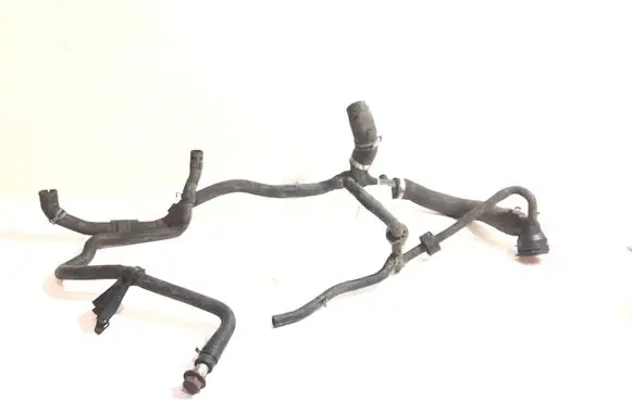 Volkswagen PASSAT B7 Engine coolant pipe/hose 3C0121087A