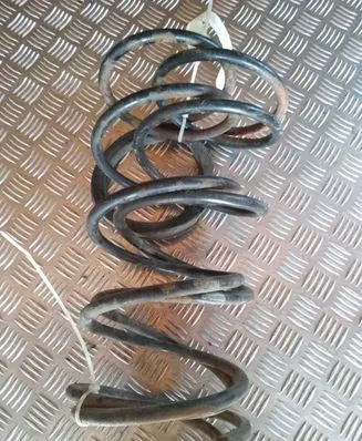 Volvo S40, V40 Front coil spring