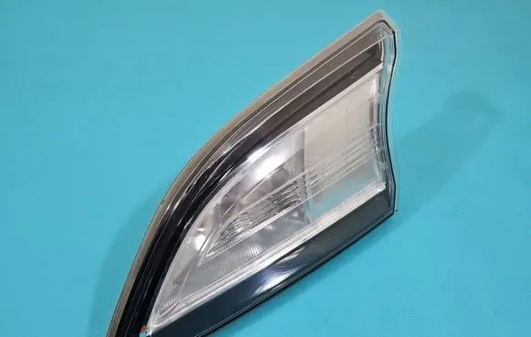 Mazda 3 II Rear/tail lights P8241R IMPRK1492554