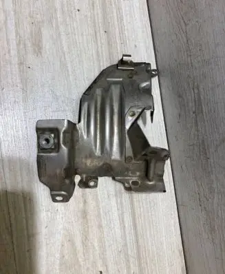 Audi Q3 F3 Exhaust heat shield 06K129597N