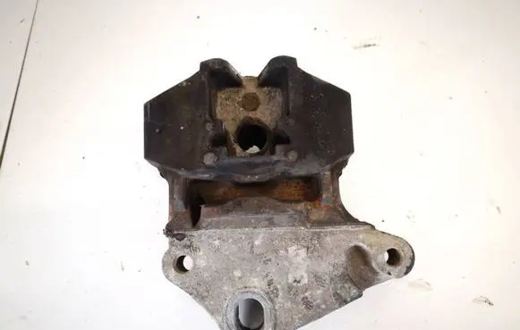 Ford Transit Engine mount bracket fj700380