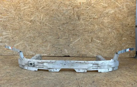 BMW X7 G07 Front bumper cross member 7447069 K5T9778