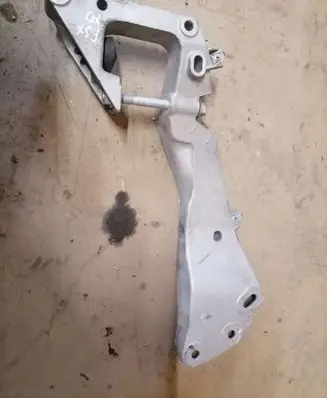 BMW 4 F36 Gran coupe Gearbox mounting bracket 6769281 22316769281