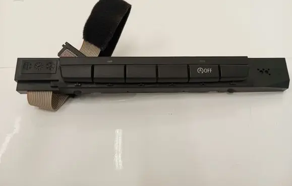 BMW 1 E81 E87 Other dashboard part 6970921 03744652