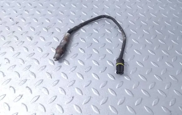 Mercedes-Benz E W211 Lambda probe sensor A0015400517 0258006272 0258006273